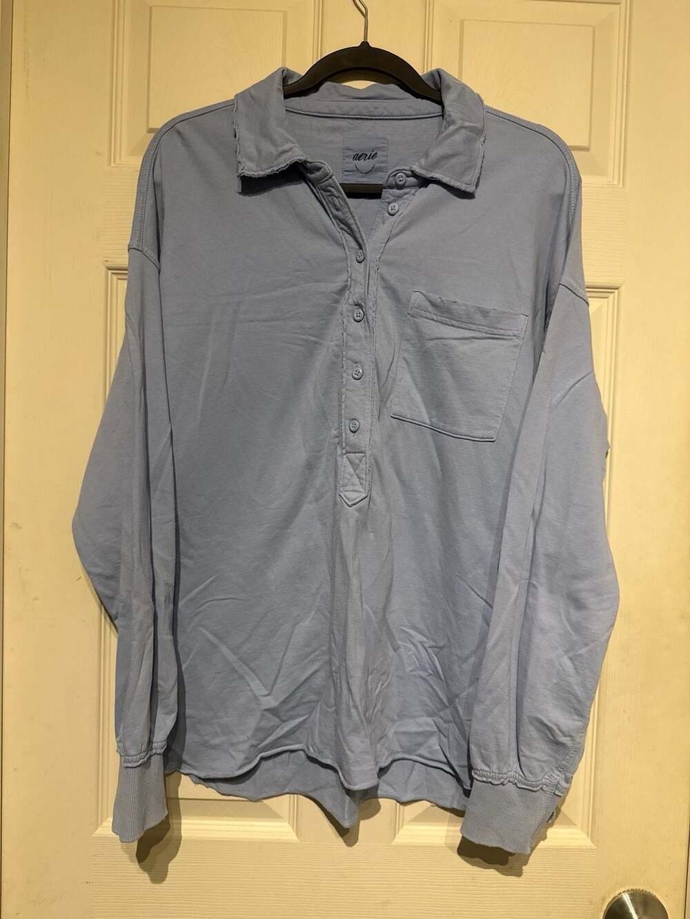 Aerie 1/2 Button Up Shirt Size XS Blue Long Sleeve Pocket Top